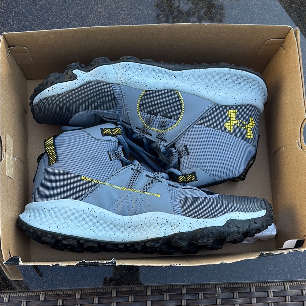 Under Armour Maven Trek Hiking Shoes
